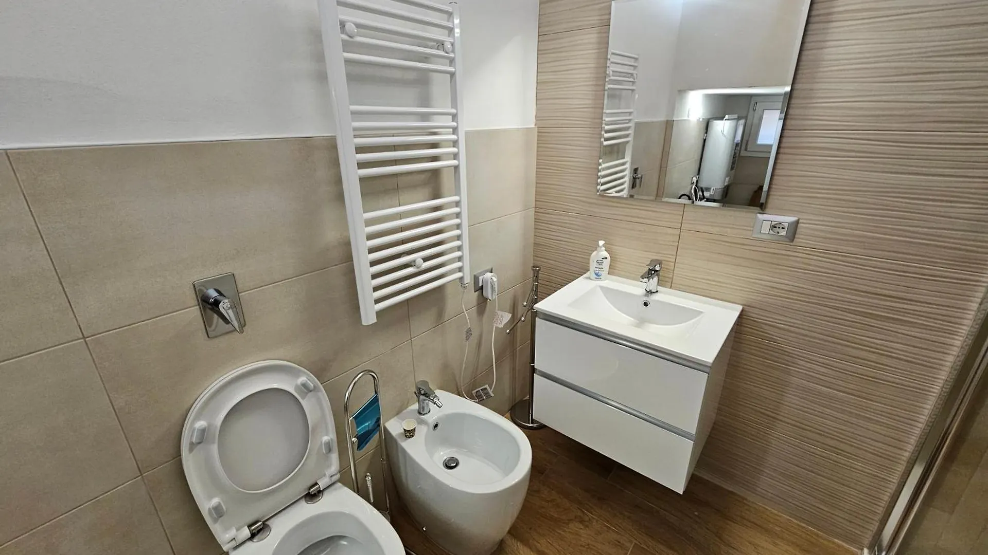 Milano Navigli Bocconi Apartment